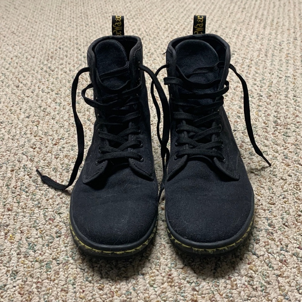 Doc Martin canvas boot